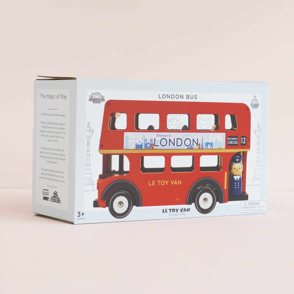 London Wooden Bus & Character